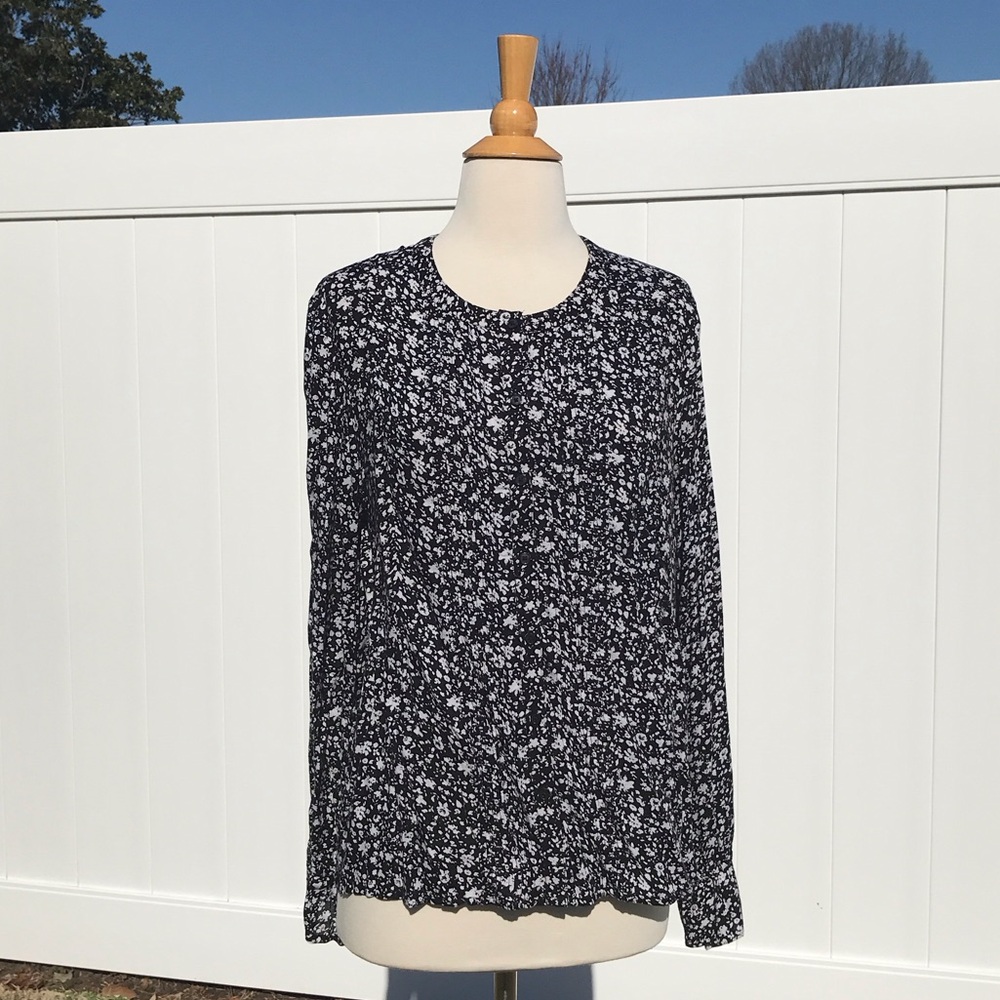 NWT Lucky 🍀 Brand Black White Floral Button-down Blouse Size Medium